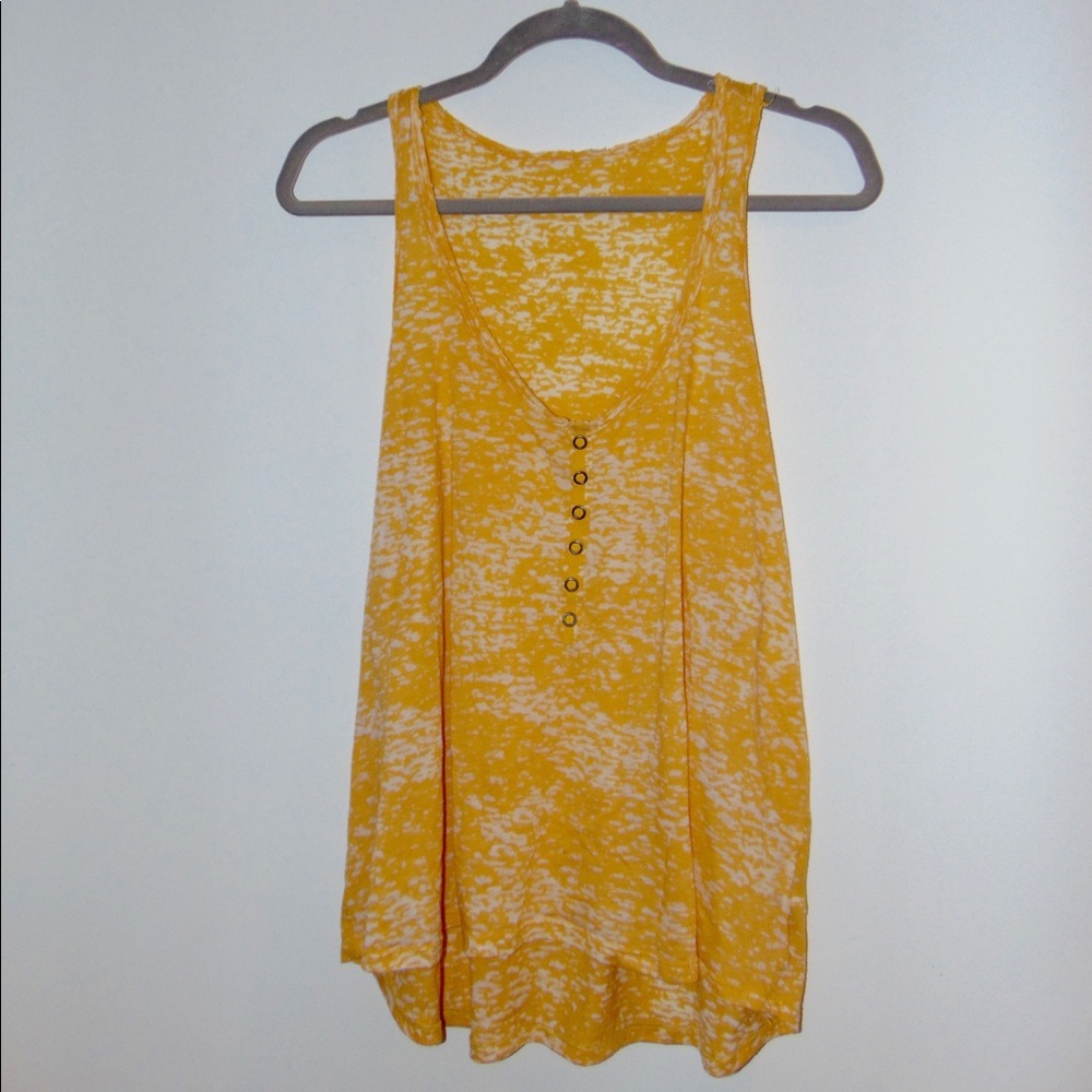 Flowy Tank